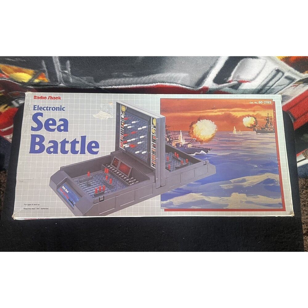 VINTAGE RADIO SHACK SEA BATTLE ELECTRONIC BOARD GAME